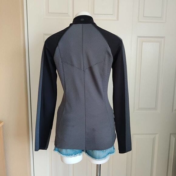 Athleta Spotlight half zip athletic pullover sz S - Picture 5 of 10